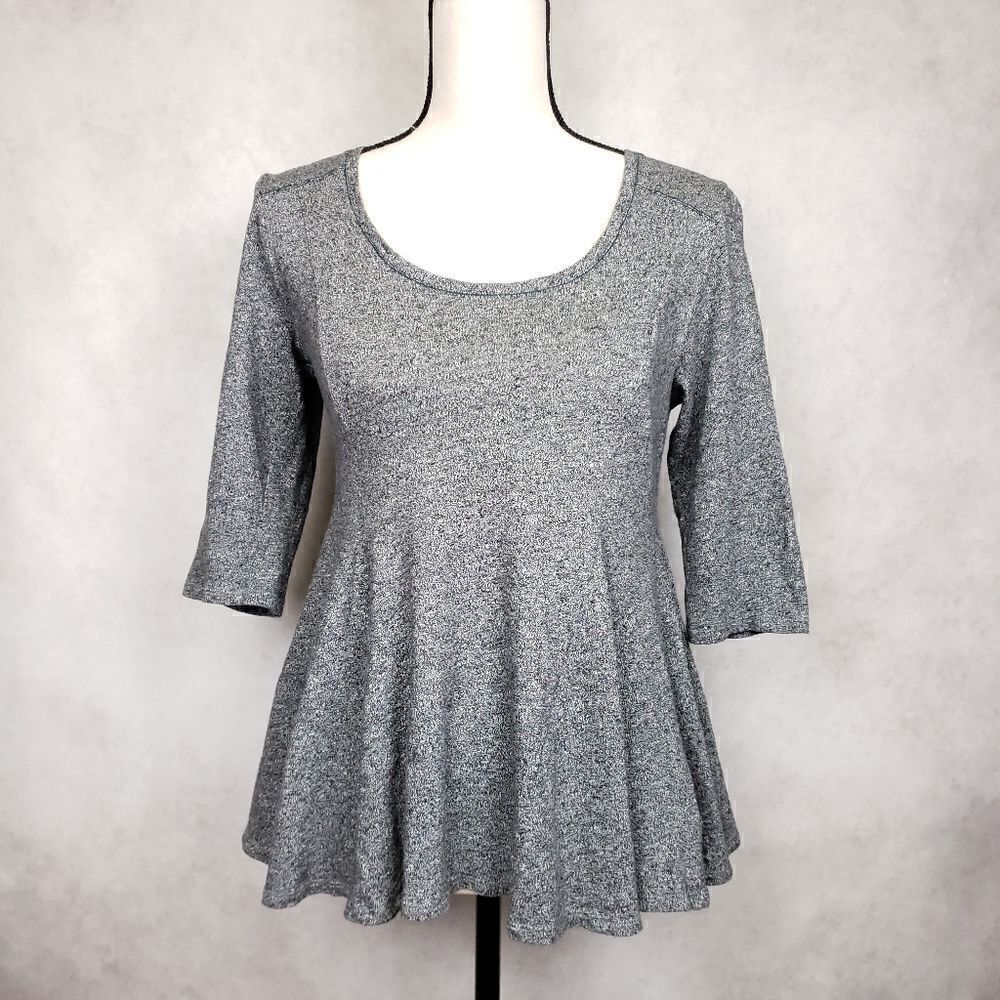 Akemi+Kin Anthro gray 1/2 sleeve peplum top S